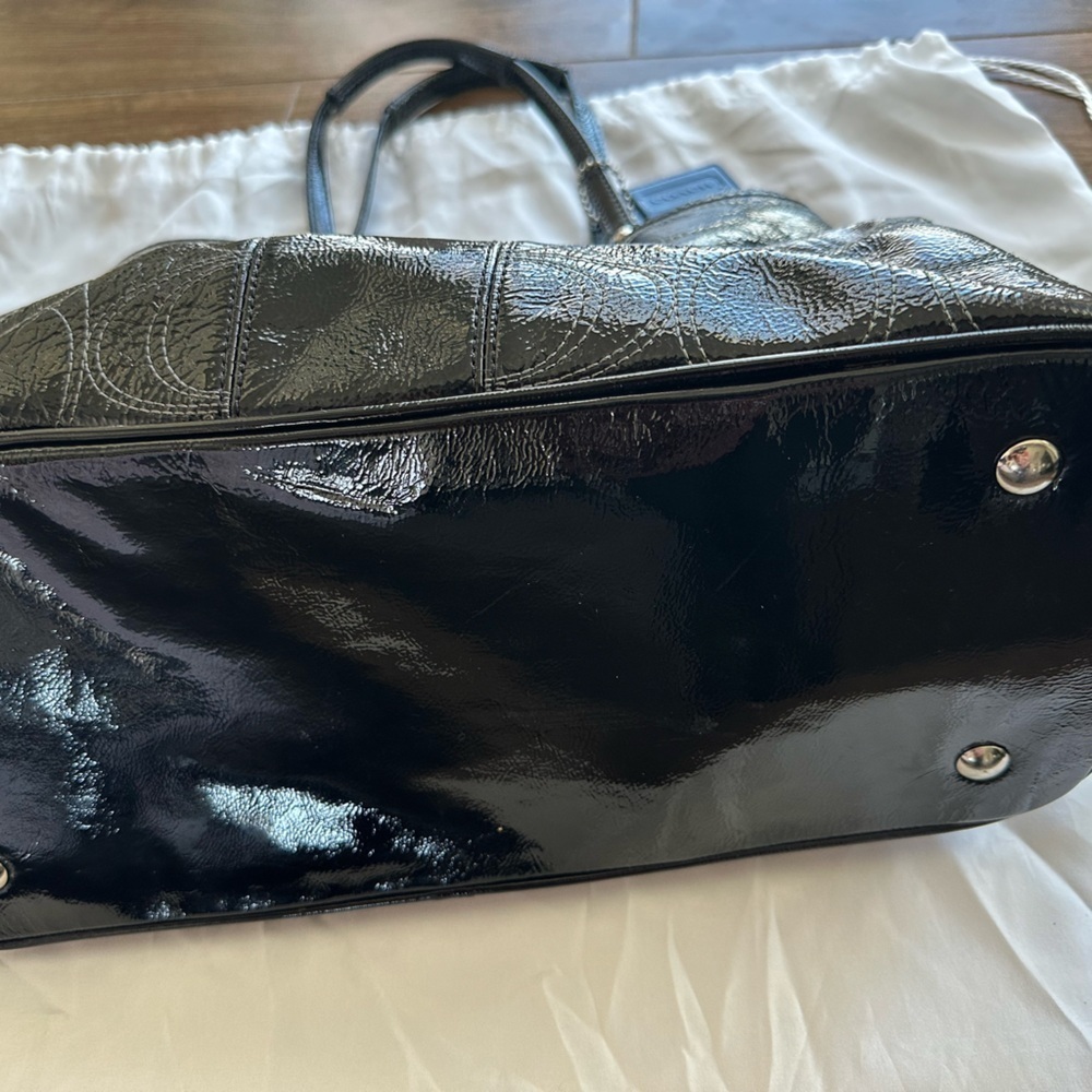 Coach Black Patent Leather Logo Kiss Lock Carryall Purse Bag Stitched C - Picture 5 of 8